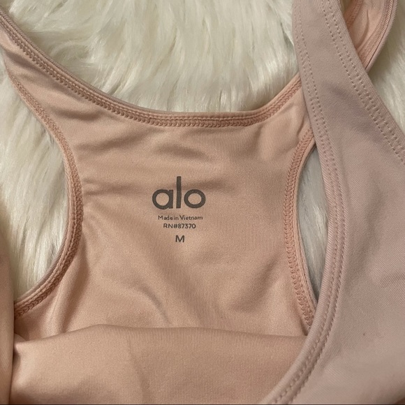 EUC ALO Yoga Pink Sports Bra. Medium. - Picture 3 of 4